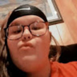 Meet your Posher, Katelyn